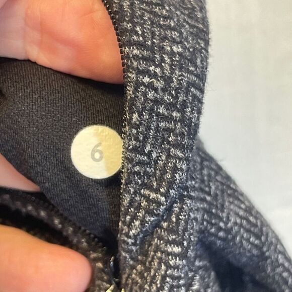Lululemon Heathered Black Herringbone Kanto Catch Me 1/2 Zip Sweater Size 6 - Picture 5 of 7